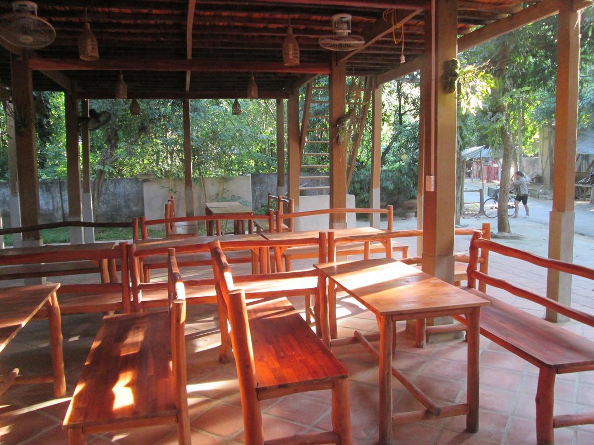 Mai Chau Hostel - Bar Restaurant Exterior photo